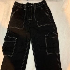 COPY - BDG Black cargo pants Size 29